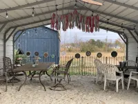 Unique Country Farmhouse with Beautiful Courtyard - Wifi