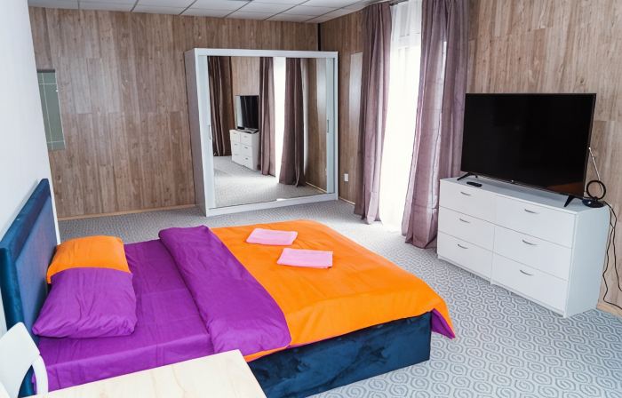 Maziiz Hotel (Maziiz) on the Soviet