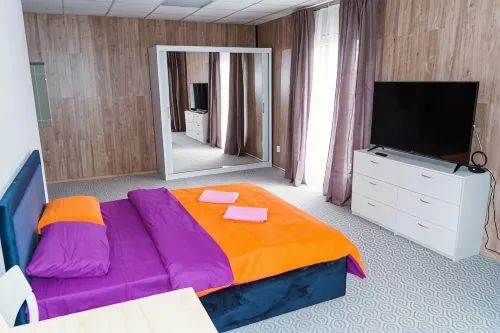 Maziiz Hotel (Maziiz) on the Soviet