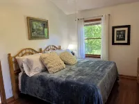 2 Views!  Front view of Lake Glenville & back view of Christmas Tree farm! - balcony