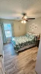King Suite - Golf - Free Beach Pass - Pond View - Coffee bar - Child friendly - Wi-Fi