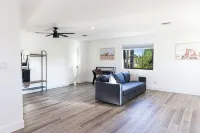 Centrally located cozy Studio in peaceful neighborhood! - 홈스테이