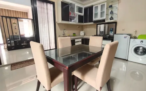 3 Bedroom at Villa Kusuma Pinus M3 by N2K - Huvilat