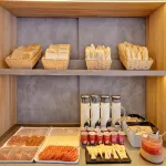 B&B HOTEL Alicante - พร้อมอาหารเช้า