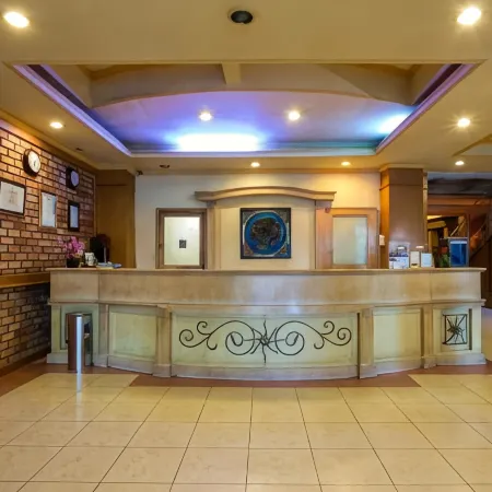 Hotel Buana Lestari Отели рядом с достопримечательностью «Парк Бекапай»