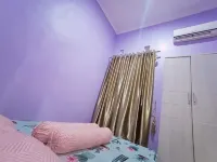 Karyakita Homestay Magelang Rumah All in - Parkering