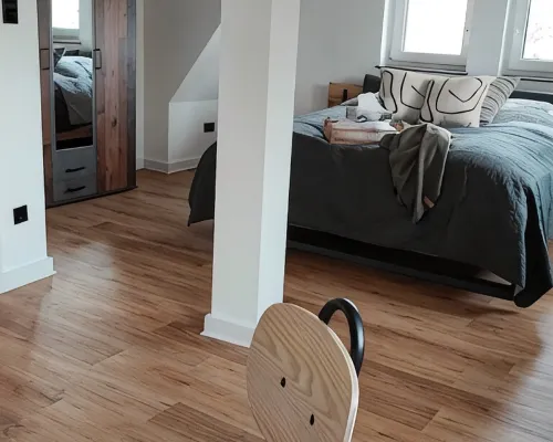 The Polly vacation home is a small, cozy townhouse Hotels near Engelsdorf