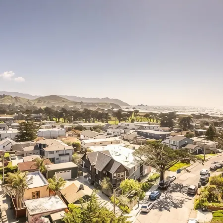 Pacifica Storybook Beach House, 2 blocks from beach, pier and golf, 10 min to SF