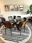 Newly Renovated Modern 2 Bedroom Condo - Alojamientos