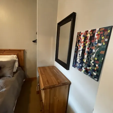 Newly redecorated condo right on the ski hill with private hot tub.