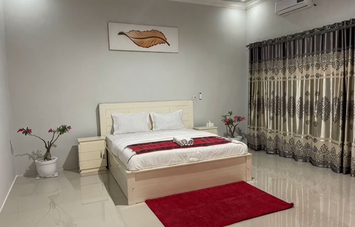 Kedai Terapung Hotel & Resto