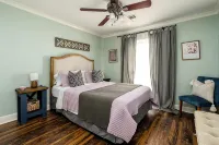 Fabulous 3BR Townhome with Cozy Backyard only 1.4 ml from Augusta National
