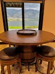 Lakeview Manor overlooking Henry's Lake - Worldclass Fishing - Near Yellowstone - Jacuzzi