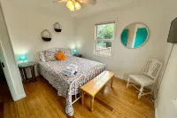 SandyPaws-0.5mi ToSound & 1mi ToBeach PetFriendly!