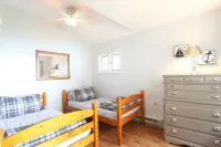 75 Ft Of Private Lakefront! - Wifi