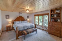 Spectacular Waterfront Gull Lake Cabin and Perfect Location Close to Everything - Balkoner