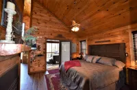 Vista Ridge Cabin, A Romantic Getaway in Helen, GA