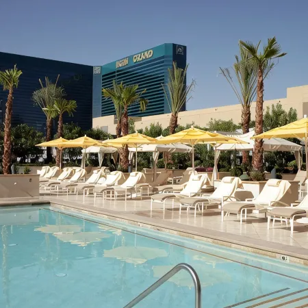 Jet Luxury at the Signature Condo Hotel
