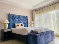 Sterling Boutique Lodge - Lodges