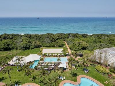 First Group Breakers Resort - Official