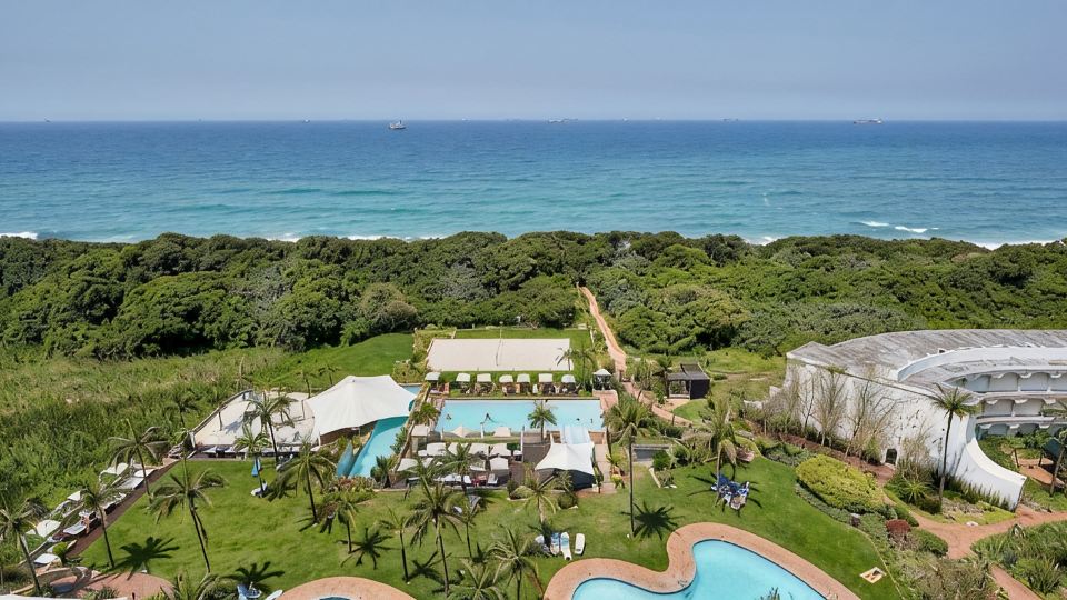 First Group Breakers Resort - Official