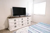 聖約翰河配有2個碼頭和迷人景色的河畔鄉村別墅度假屋! - 3 星級