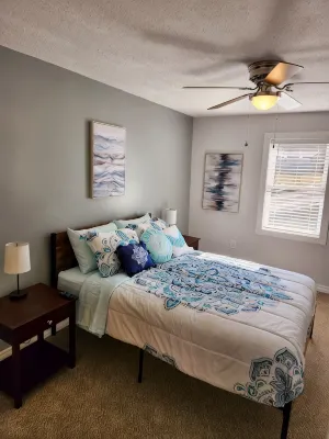 Charming 3 bedroom home on the New River - 무료 와이파이