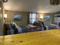 Cabin where the black top ends… Cabin 2 - Chalets