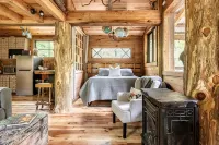 FoResTree House- Peaceful Luxury Treehouse Hot tub - 4 stjerner