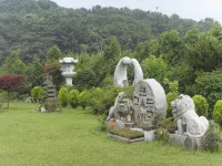 Yesan Grand Motel - parking