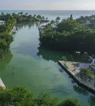 New to Vrbo SeaEsta! 1 Block to Sombero Beach! Bring your boat or rent ours! - 4-Sterne