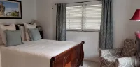 No additional fees expect a small one for pets. Minutes from downtown Ocala. - Apartments
