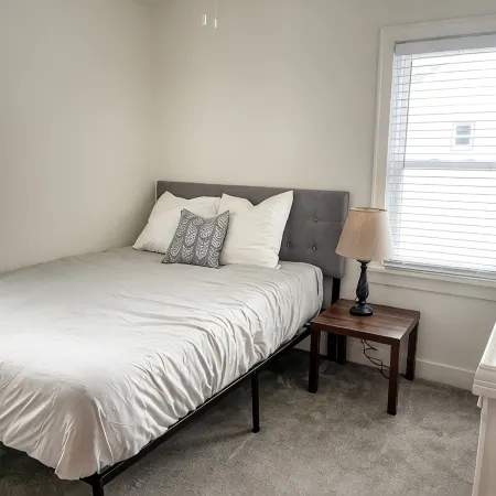 Cozy Home-Close to Lake & Centrally Located!