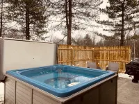 Halfmoon Hot Tub Retreat - Wifi