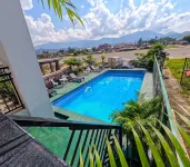 Consiana Vang Vieng Hotel - С бассейном