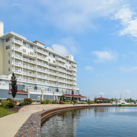 The Inn at Harbor Shores