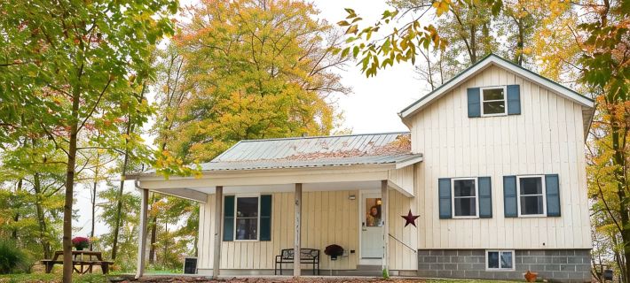 Spacious Cottage in Ohio Amish Country Hotels in Wayne County