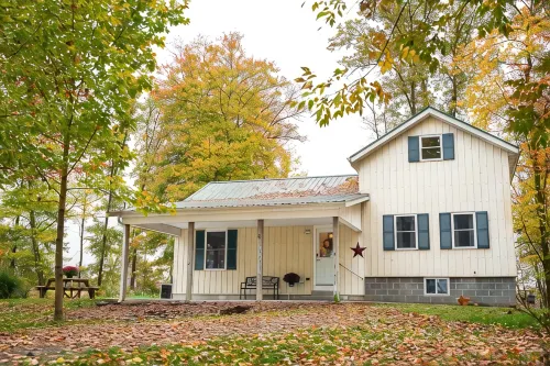 Spacious Cottage in Ohio Amish Country - 3-Star