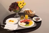 Savoy Central Hotel Apartments - Scenic