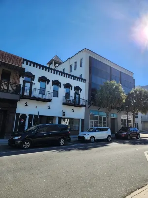 Apartment in the heart  of Historic Ocala Downtown - Balkon