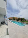 Leonidas Studios & Apartments - Beach