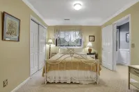 Waterfront, Luxury Panoramic View, Fast Wi-Fi, Private River Access Steps Away! - balcony