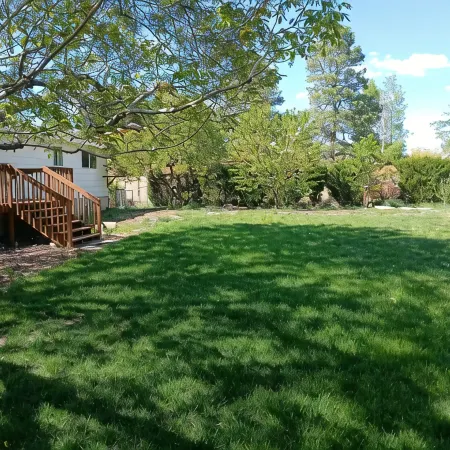 Greenish-Acres Farmhouse
