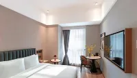 Holiday Inn Express CHENGDU WEST GATE by IHG Hotels in Chengdu Happy Valley andSouthwest Jiaotong University
