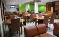 Hotel Grand Karawang Indah - sarapan