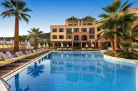 Samaina Inn - Swimmingpools