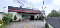 Hotel Grand HD Klaten - Pensions