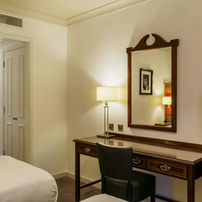 Mercure Exeter Southgate Hotel Hotels near Exeter Library