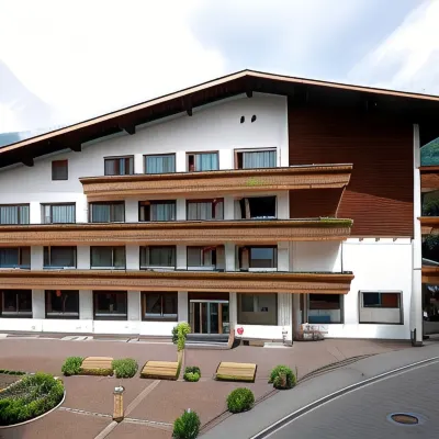 Gasthof Hotel Kirchenwirt Hotels in de buurt van Regionalmuseum Zillertal