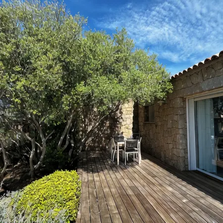 Villa Avec Piscine Privative Sécurisée au Coeur du Maquis Hotels in Figari